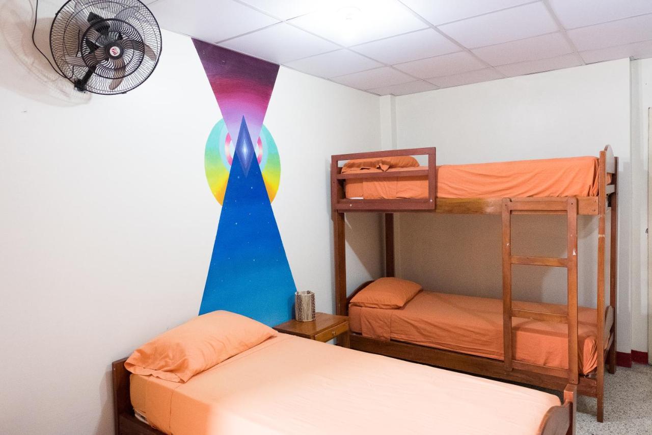 Hostel Nucapacha Guayaquil Eksteriør billede