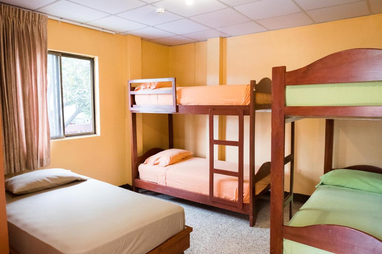Hostel Nucapacha Guayaquil Eksteriør billede